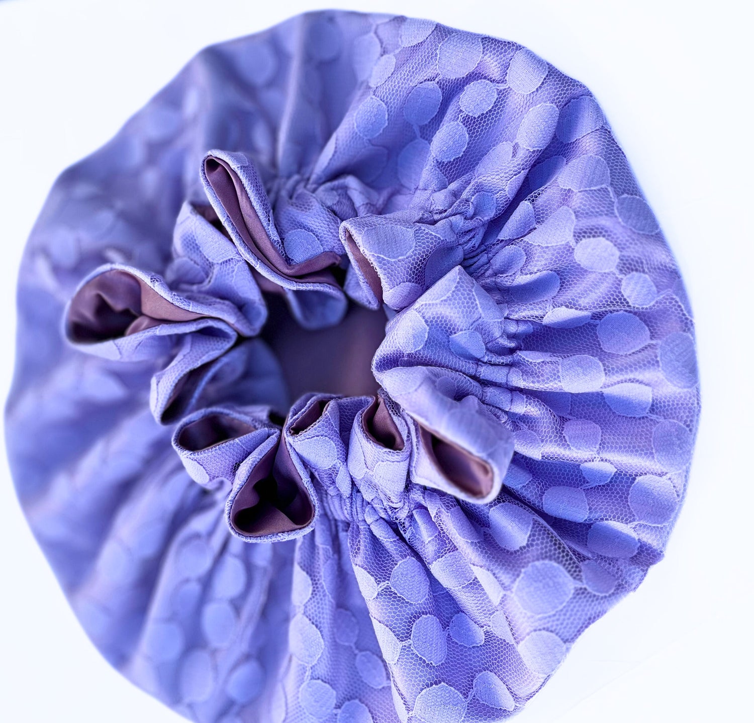 CHANTILY SATIN BONNETS